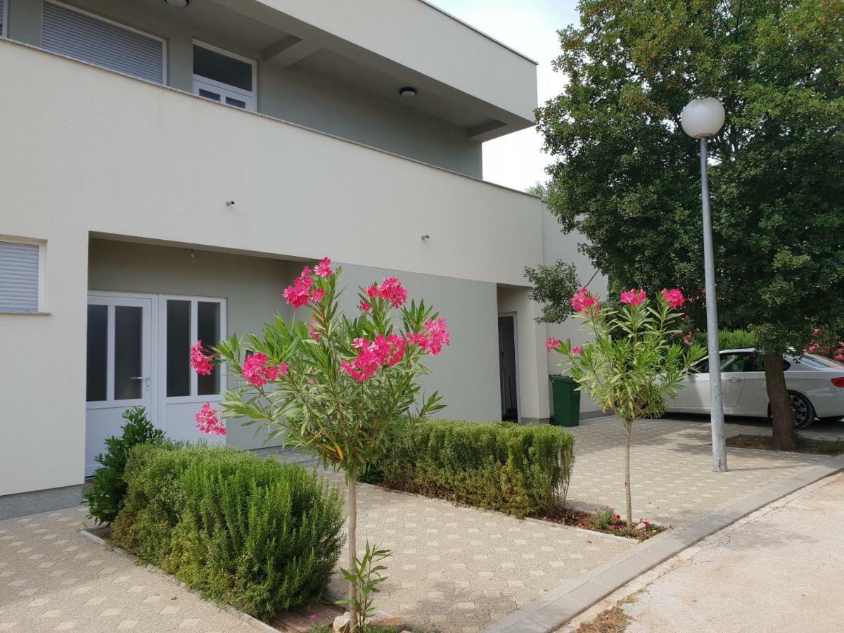 Apartmani Jozic Seline Exterior photo