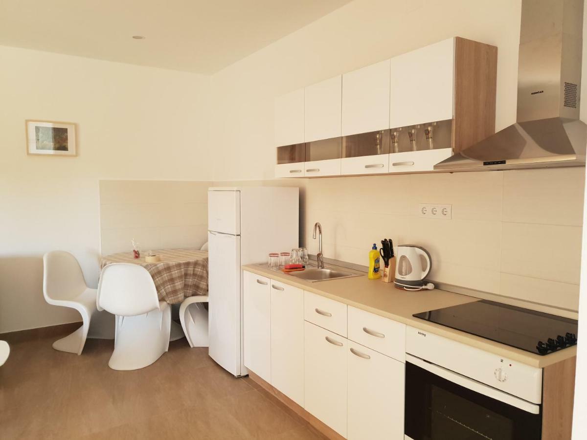 Apartmani Jozic Seline Exterior photo